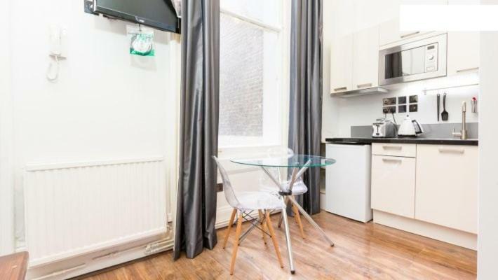 The Dome Hyde Park Apartment London Exterior photo